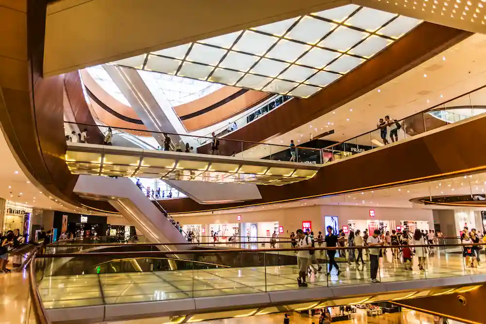 4 estrategias de marketing para aumentar las ventas en un centro comercial